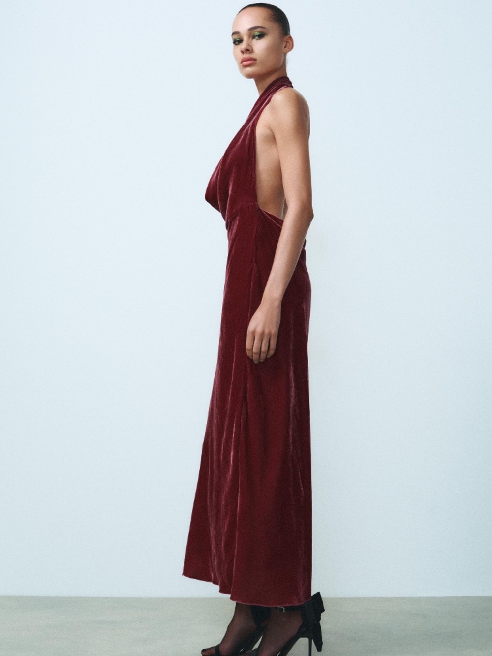 Zara Halter Velour Dress. Small.